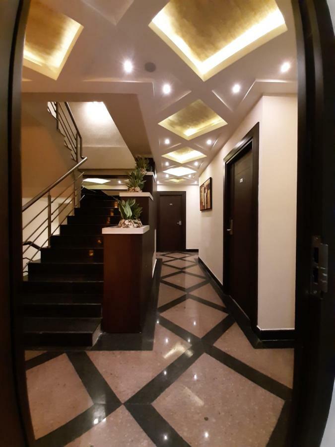ลิซ่า รีเจนซี Hotel เชนไน ภายนอก รูปภาพ