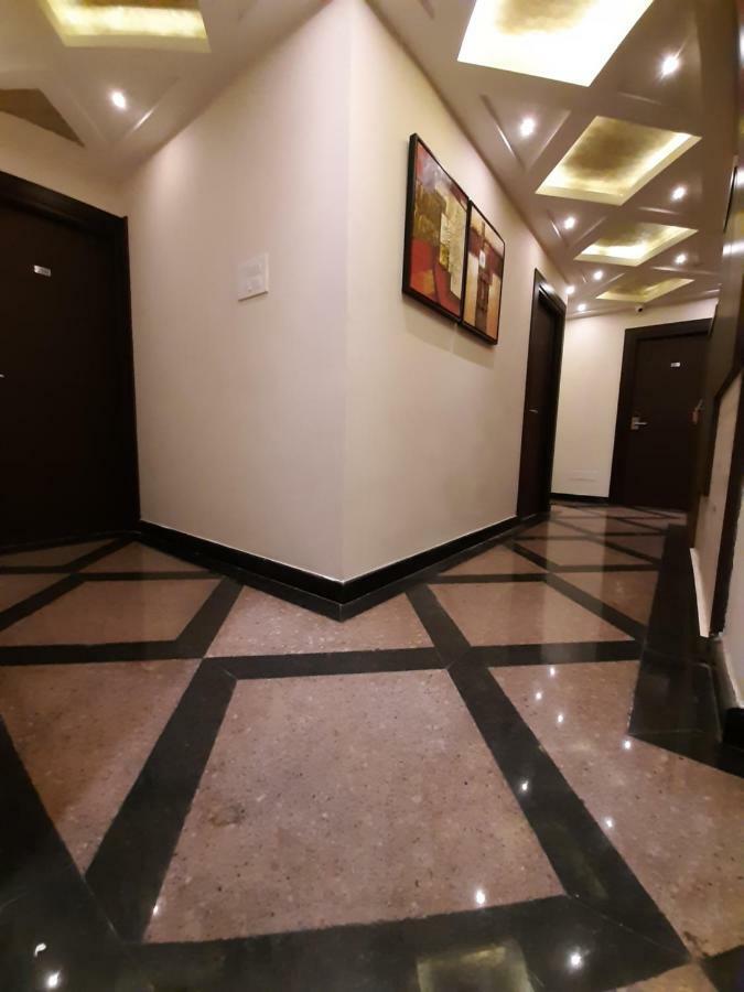 ลิซ่า รีเจนซี Hotel เชนไน ภายนอก รูปภาพ