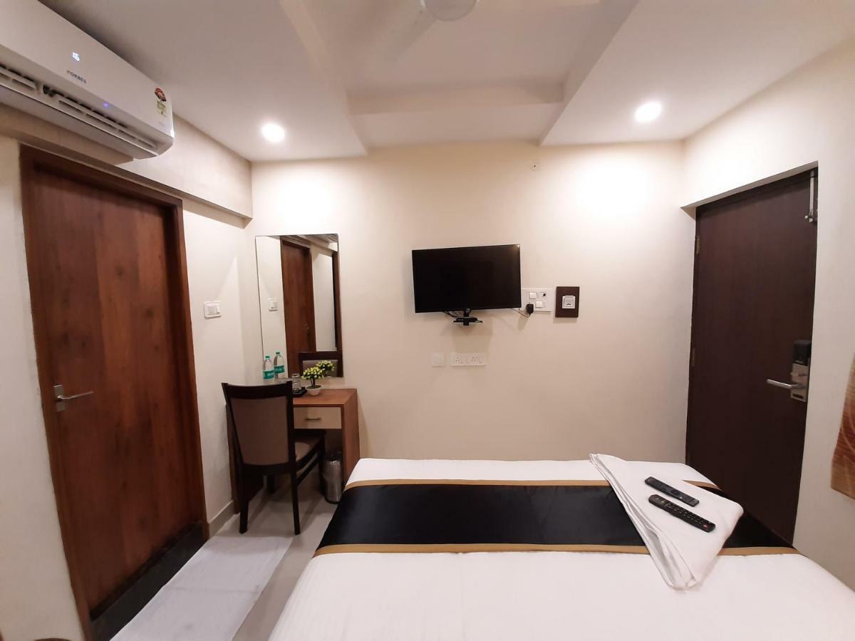 ลิซ่า รีเจนซี Hotel เชนไน ภายนอก รูปภาพ