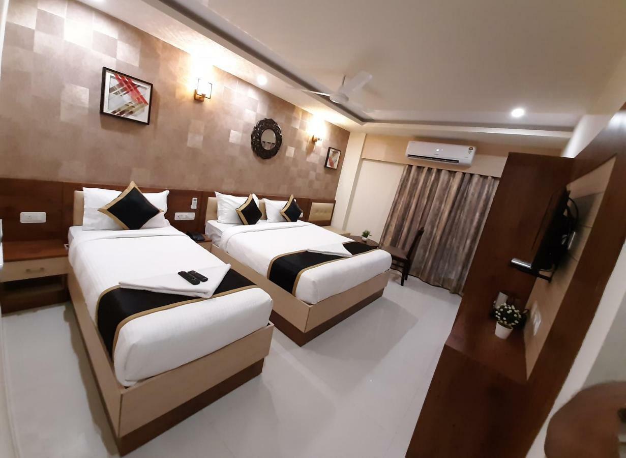 ลิซ่า รีเจนซี Hotel เชนไน ภายนอก รูปภาพ